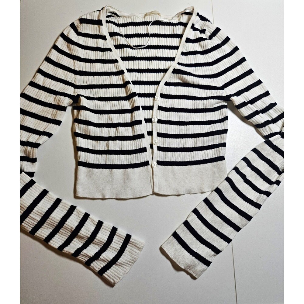 NWOT GU Women’s V-Neck Long Sleeve Striped Knit Cotton Cardigan Sweater S/M